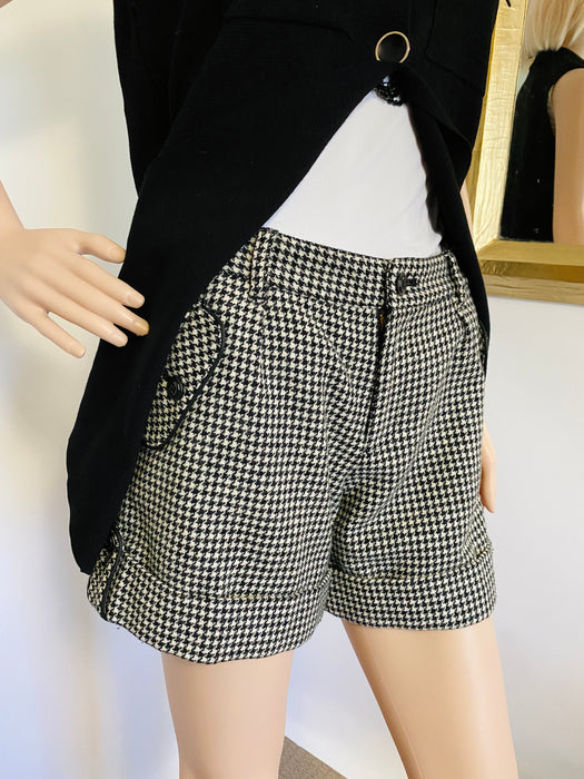 East Boy Houndstooth Short