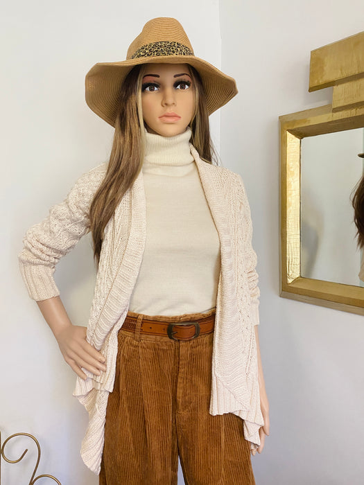 Des Pres Ivory Cable Knit Cardigan